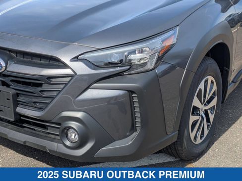 Certified 2025 Subaru Outback Premium AWD/4WD image 10