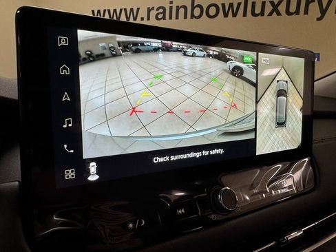 New 2025 Mitsubishi Outlander SE image 16