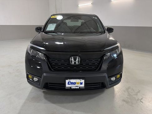 Used 2021 Honda Passport Sport image 2