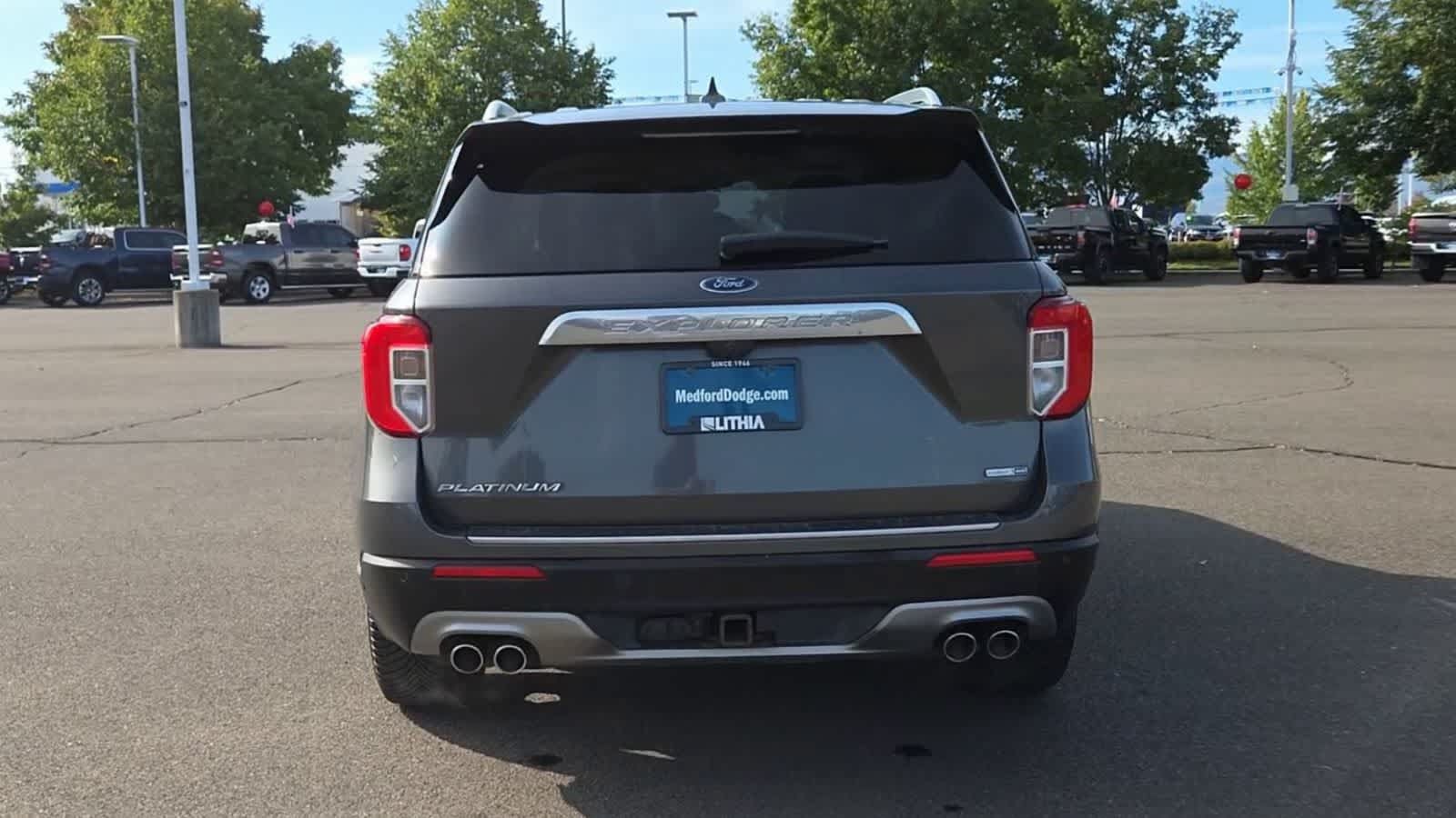Used 2020 Ford Explorer Platinum w/ Premium Technology Package AWD/4WD image 7