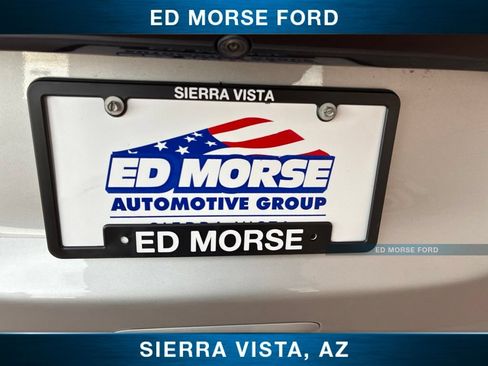 Used 2024 Chrysler Pacifica Touring-L FWD image 37