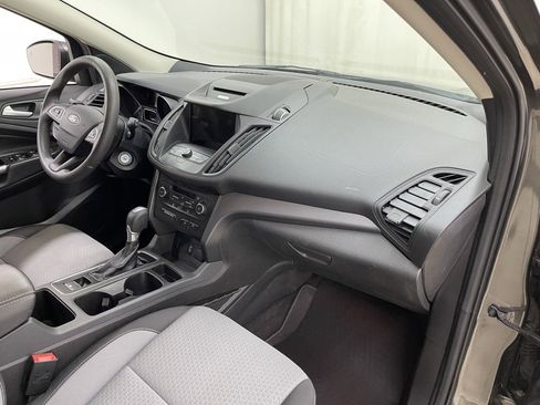 Used 2017 Ford Escape SE w/ Equipment Group 201A image 12