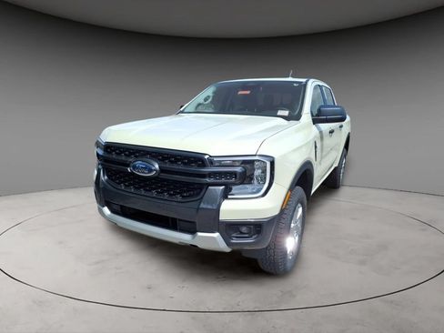 New 2026 Ford Ranger XLT w/ FX4 Off-Road Package AWD/4WD image 2