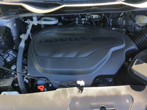 Certified 2024 Honda Odyssey EX-L image 22
