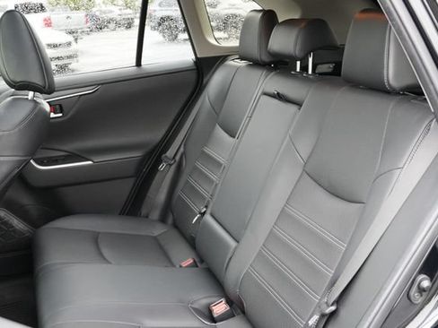 Used 2021 Toyota RAV4 Limited AWD/4WD image 17