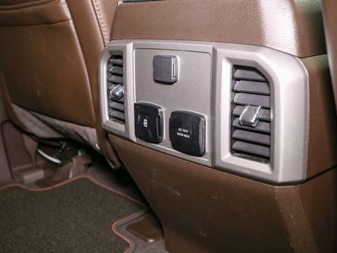 Used 2022 Ford F350 King Ranch w/ Snow Plow Prep Package AWD/4WD image 20