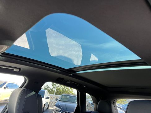 Used 2025 Audi Q5 2.0T Premium w/ Convenience Plus Package image 33