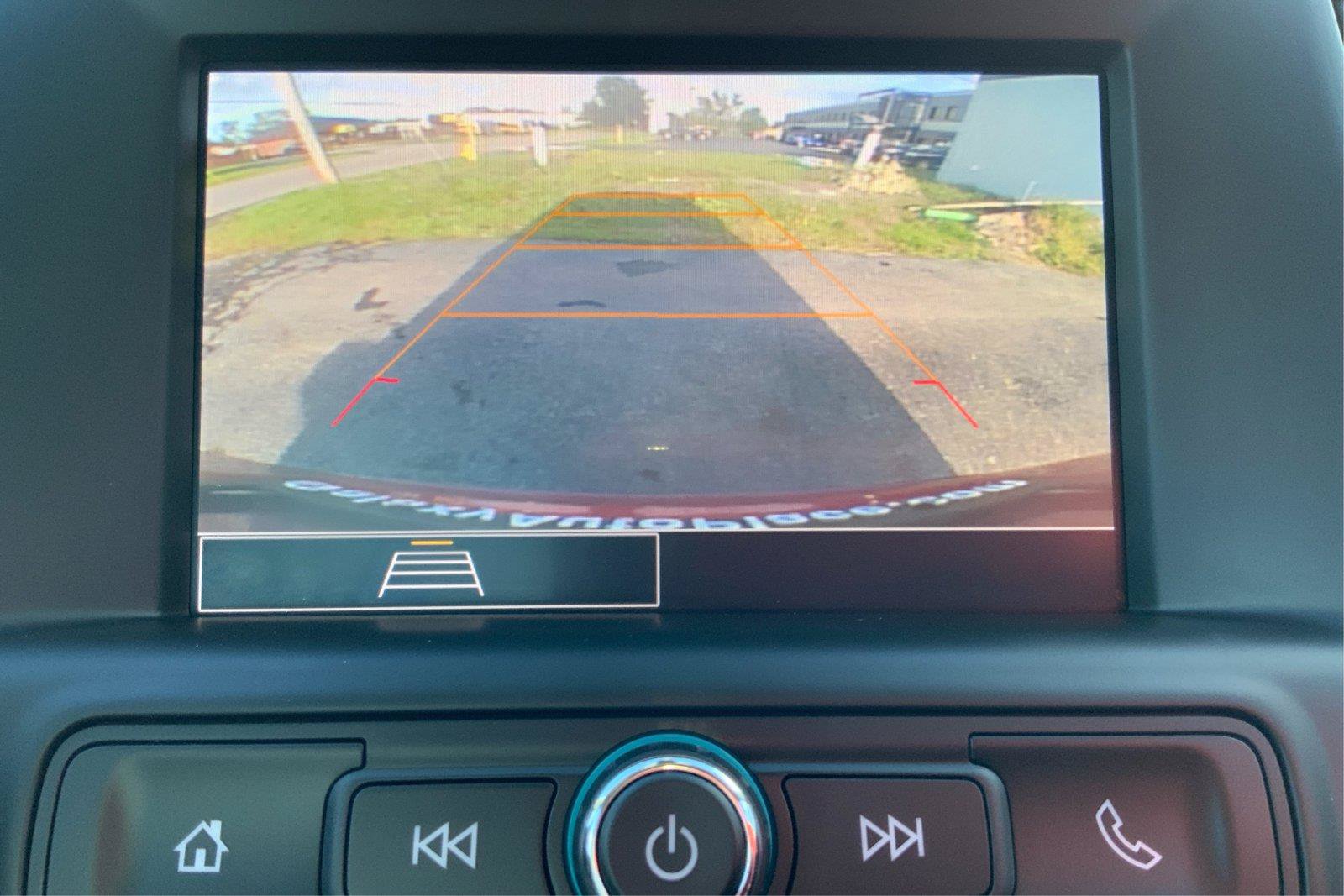Used 2023 GMC Terrain SLE w/ Driver Convenience Package AWD/4WD image 33