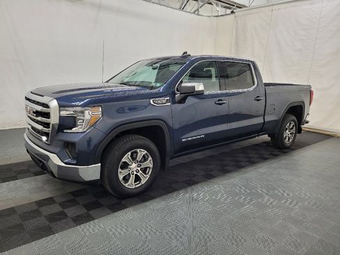Used 2020 GMC Sierra 1500 SLE w/ SLE Value Package AWD/4WD image 2