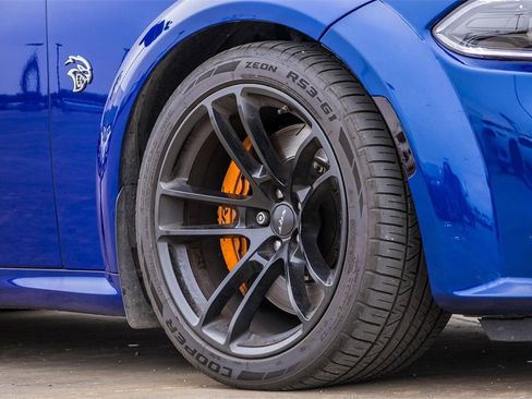 Used 2022 Dodge Charger SRT Hellcat w/ Harman/Kardon Audio Group image 2