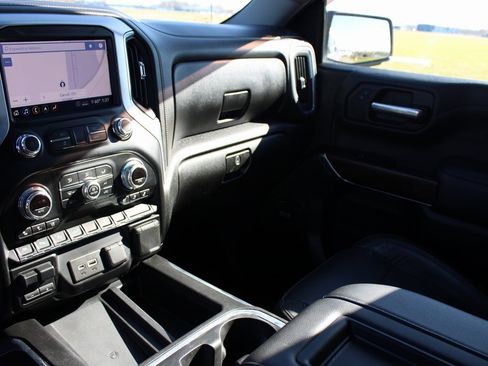 Used 2020 GMC Sierra 1500 SLT image 15