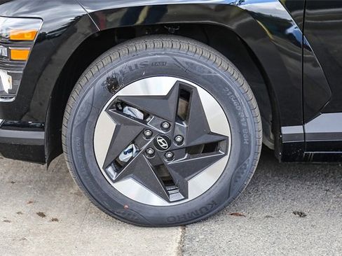 New 2025 Hyundai Kona SEL image 11