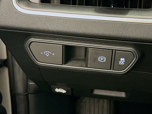 Used 2025 Kia K4 LXS image 17