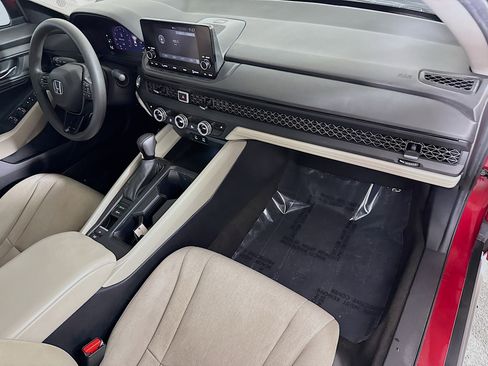 Used 2024 Honda Accord EX image 30
