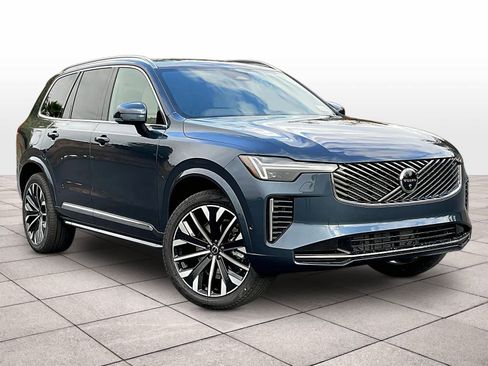 New 2026 Volvo XC90 B6 Plus w/ Protection Package Premier image 2