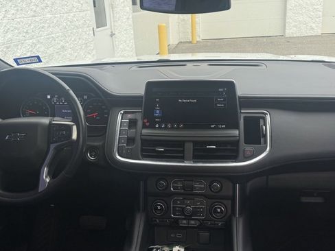 Used 2021 Chevrolet Tahoe Z71 w/ Z71 Off-Road Package image 8