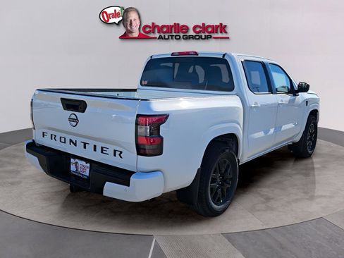 New 2026 Nissan Frontier SV w/ Tow Package RWD image 6