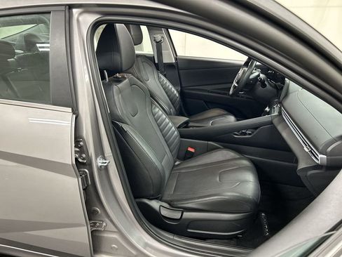 Used 2023 Hyundai Elantra Limited FWD image 24