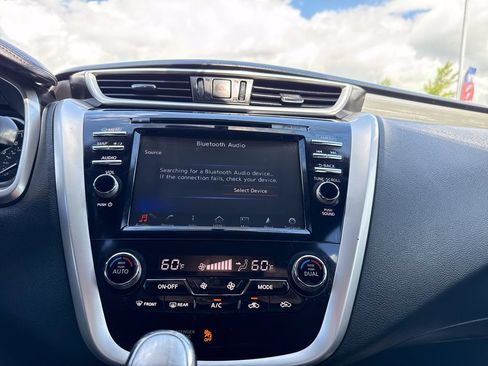Used 2017 Nissan Murano S AWD/4WD image 22