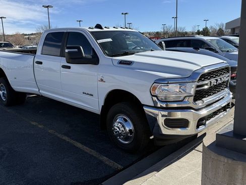 Used 2024 RAM 3500 Tradesman w/ Chrome Appearance Group image 2