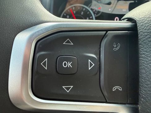New 2026 RAM 2500 Big Horn AWD/4WD image 18