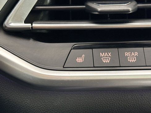 Used 2019 BMW X5 xDrive40i w/ Premium Package 2 AWD/4WD image 8