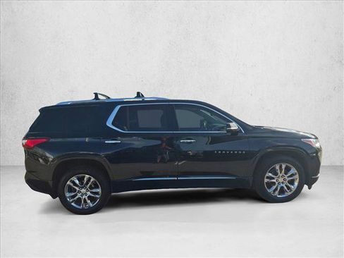 Used 2018 Chevrolet Traverse High Country AWD/4WD image 4