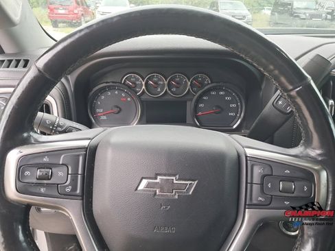 Used 2019 Chevrolet Silverado 1500 RST AWD/4WD image 16