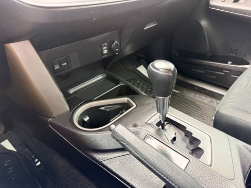 Used 2017 Toyota RAV4 LE w/ Carpet Mat Package FWD image 35