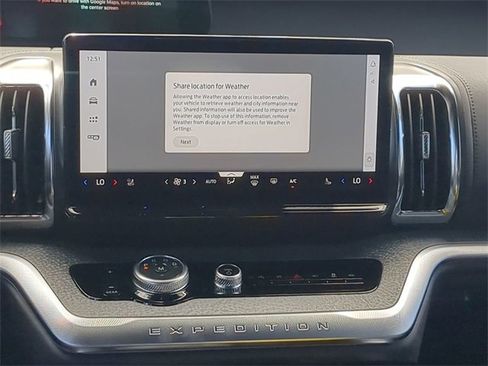 New 2025 Ford Expedition Tremor image 8