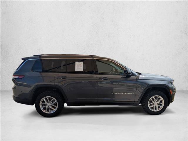 Used 2023 Jeep Grand Cherokee L Laredo w/ Luxury Tech Group I AWD/4WD image 4