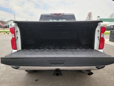 Used 2020 Chevrolet Silverado 3500 LTZ w/ LTZ Premium Package image 22