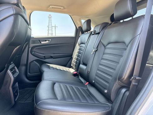 Used 2022 Ford Edge SEL image 29