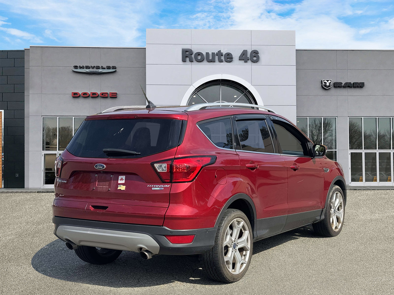 Used 2019 Ford Escape Titanium AWD/4WD image 5