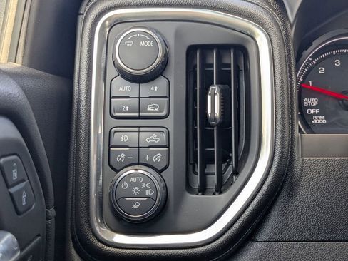 Certified 2021 Chevrolet Silverado 1500 LTZ w/ LTZ Convenience Package II image 38