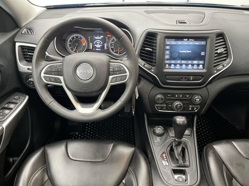 Used 2022 Jeep Cherokee Latitude w/ Sun & Sound Group image 12