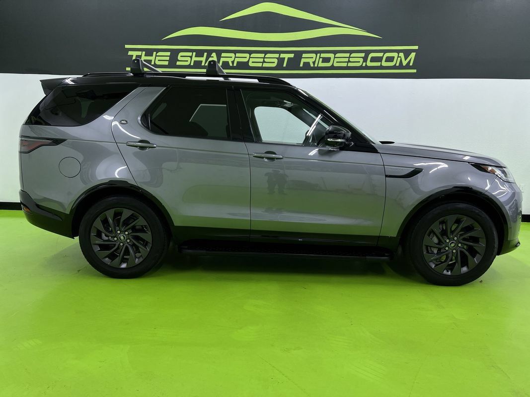 Used 2023 Land Rover Discovery S R-Dynamic AWD/4WD image 11