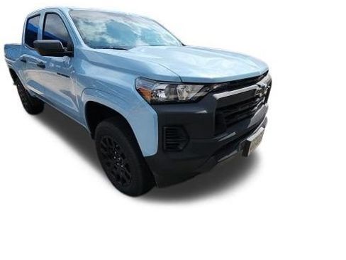 Used 2025 Chevrolet Colorado W/T w/ WT Custom Package image 17