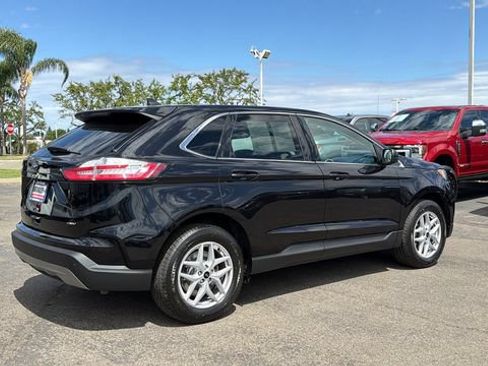 Certified 2024 Ford Edge SEL AWD/4WD image 3