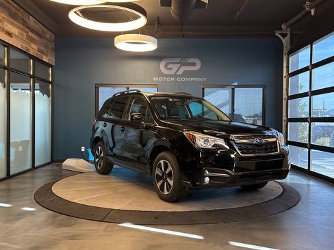 Used 2017 Subaru Forester 2.5i Limited AWD/4WD image 1
