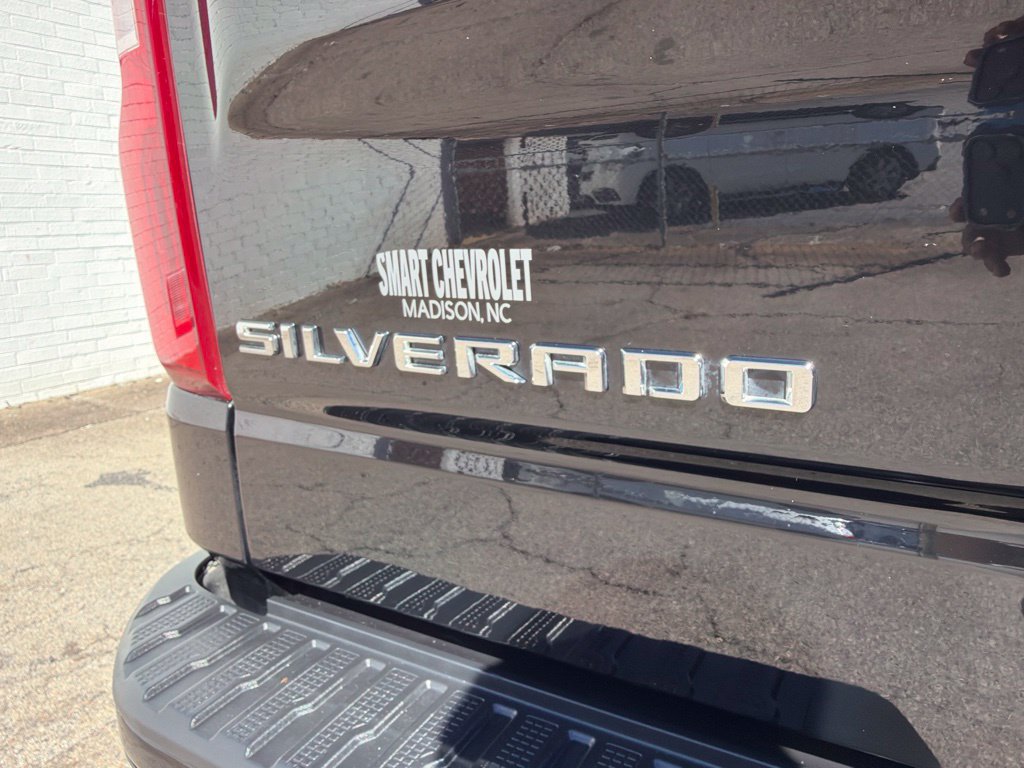 Used 2020 Chevrolet Silverado 1500 RST AWD/4WD image 17