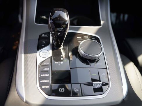 Certified 2023 BMW X5 xDrive45e w/ M Sport Package image 23