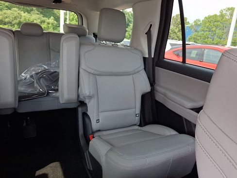 New 2027 Ford Expedition Active AWD/4WD image 12