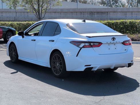 Used 2023 Toyota Camry SE image 8