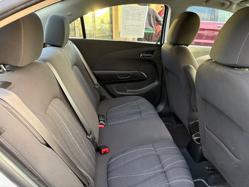 Used 2016 Chevrolet Sonic LT image 18