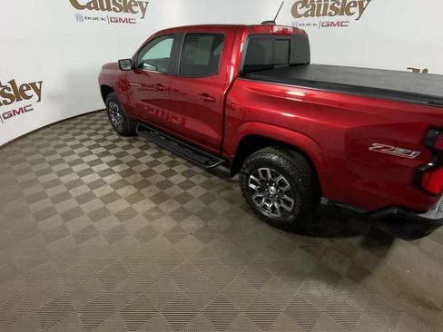 Used 2023 Chevrolet Colorado Z71 w/ Z71 Convenience Package 2 image 6