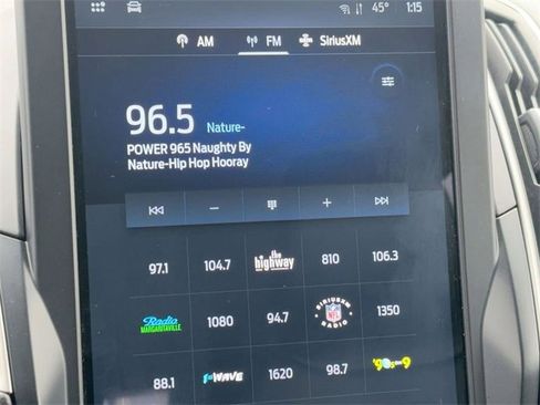 Used 2023 Ford Edge SEL image 22