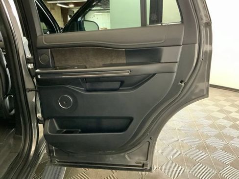 Used 2020 Ford Expedition Limited AWD/4WD image 29