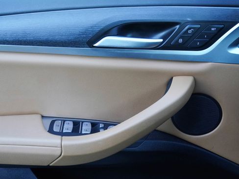 Certified 2024 BMW X3 xDrive30i w/ Convenience Package image 15