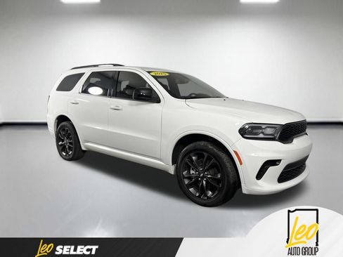 Used 2025 Dodge Durango GT w/ Blacktop Package AWD/4WD image 9